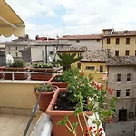 L'attichetto 아파트 *