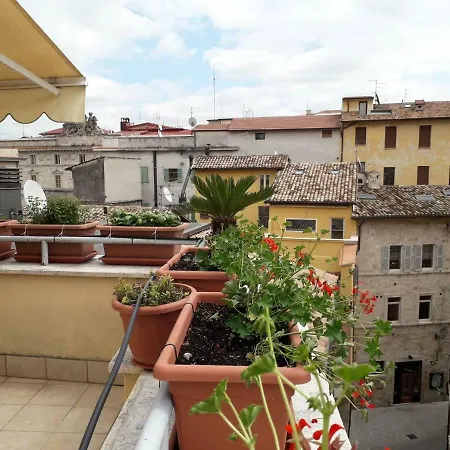 L'attichetto Apartment *